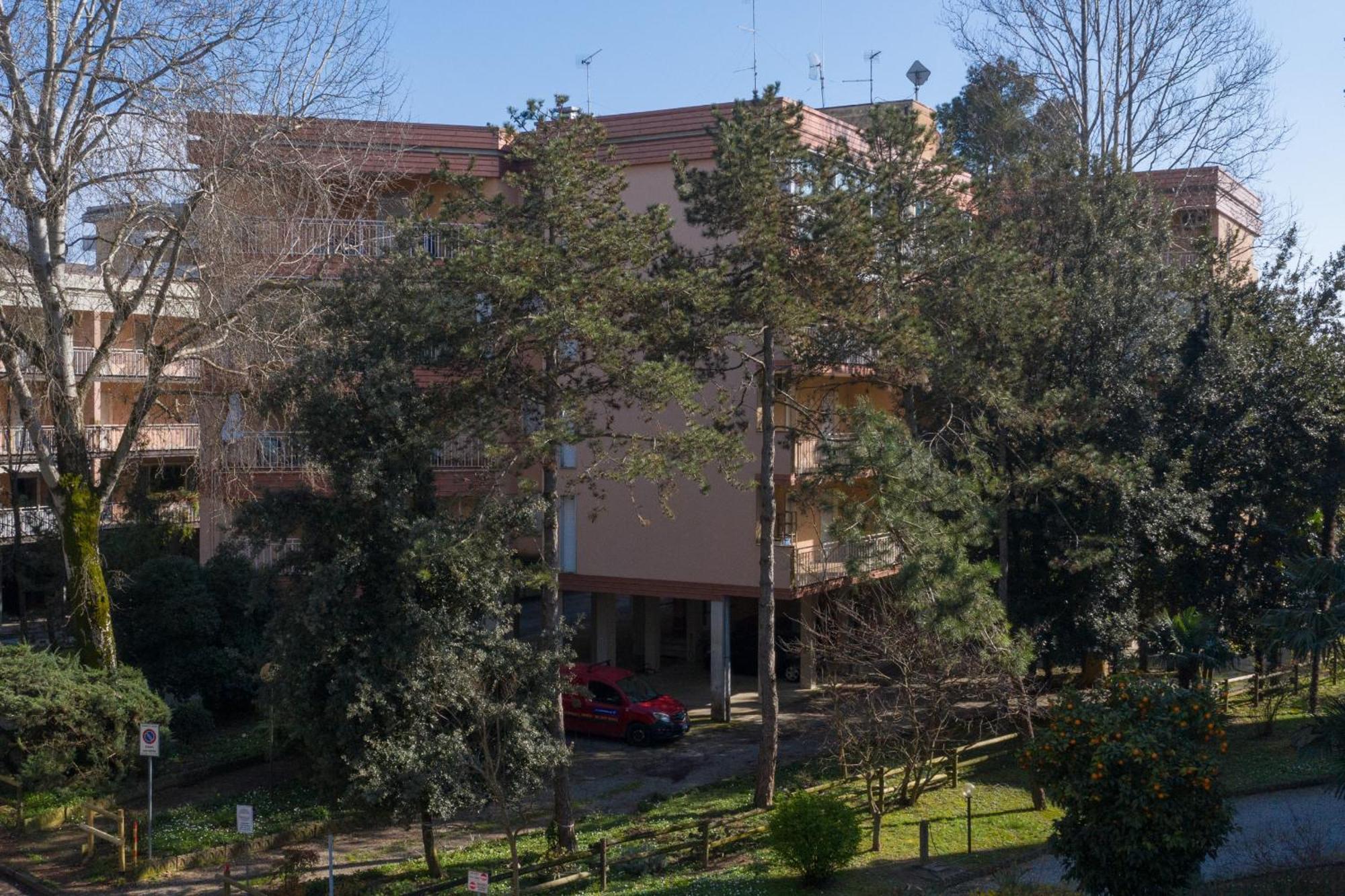 Eltufeto - Parking And Terrace Apartment