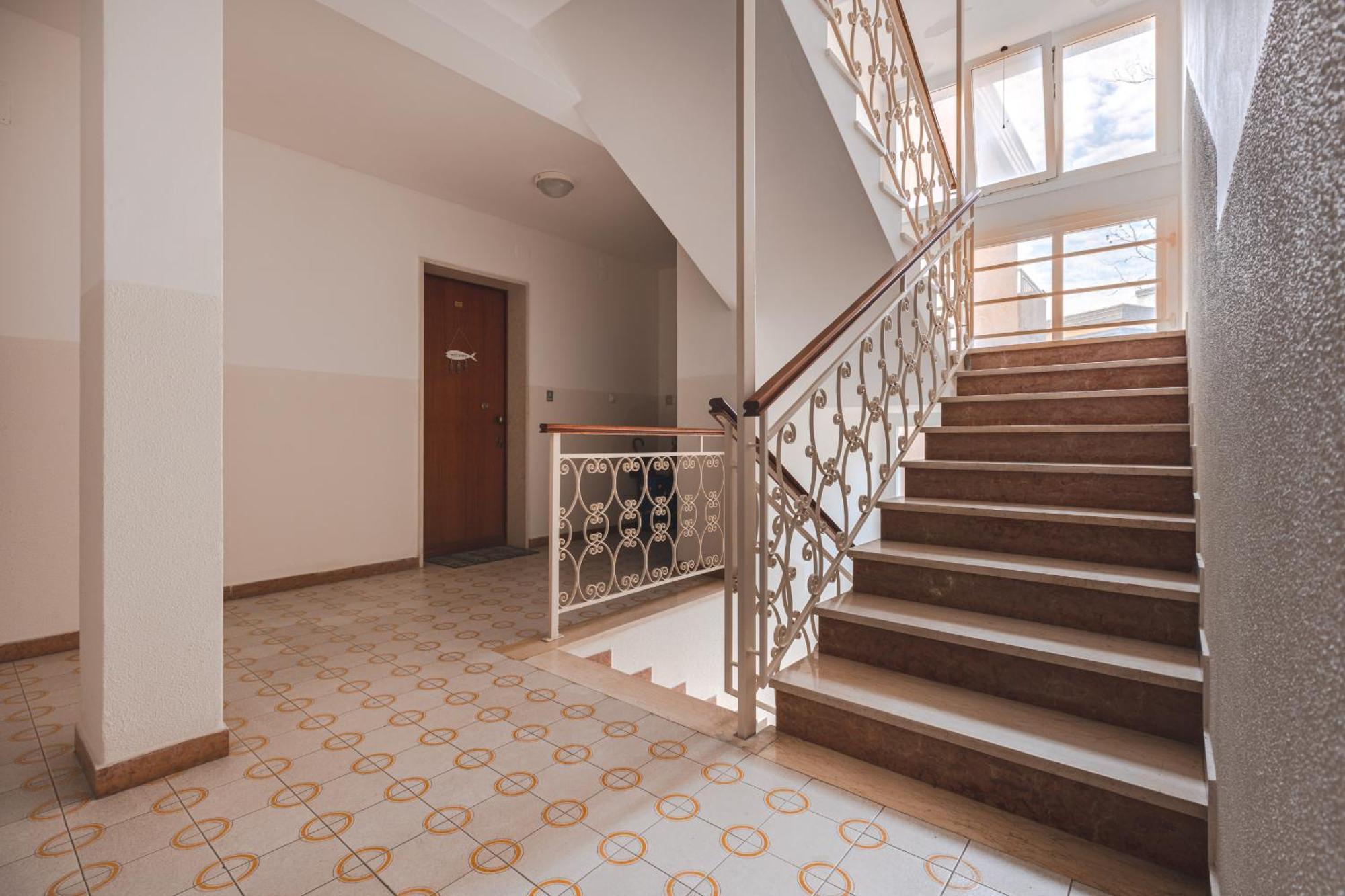 Eltufeto - Parking And Terrace Apartment