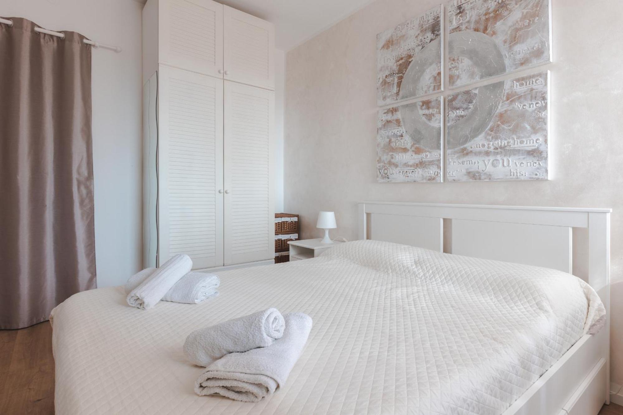 Eltufeto - Parking And Terrace Apartment